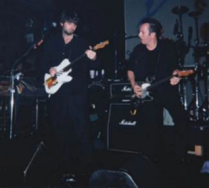 Joe Strummer - London HMV Oxford Street, 16/7/2001