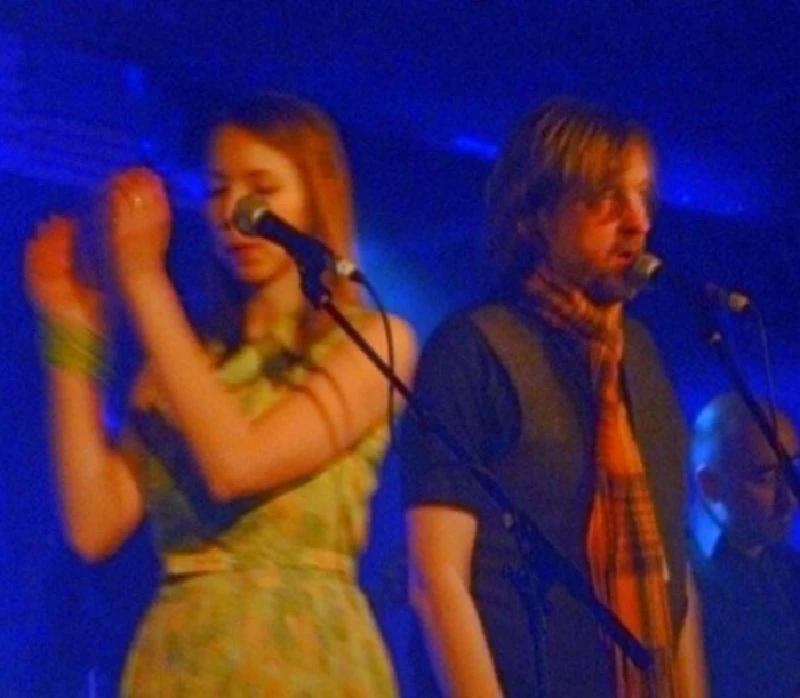 BMX Bandits - Oran Mor, Glasgow, 23/1/2011