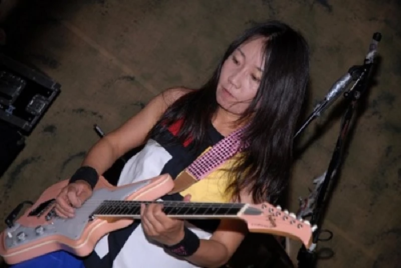 Shonen Knife - Musician, Leicester, 7/9/2012