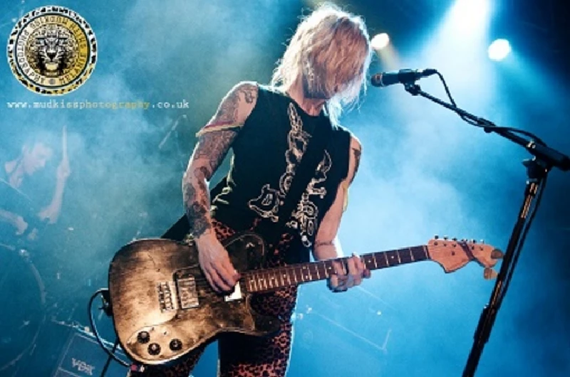 Brody Dalle - Photoscapes