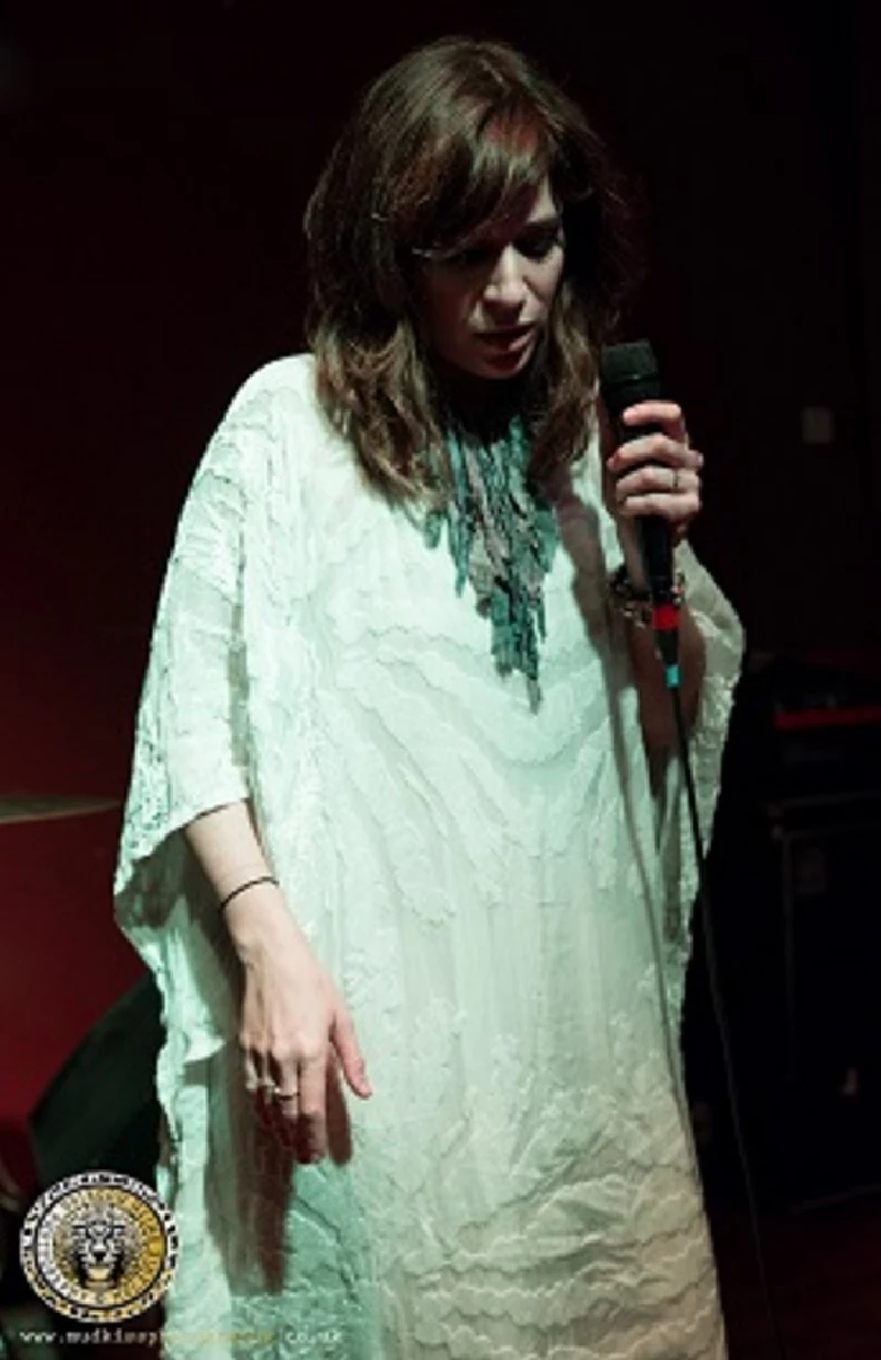 Nicole Atkins - Gullivers, Manchester, 16/10/2014