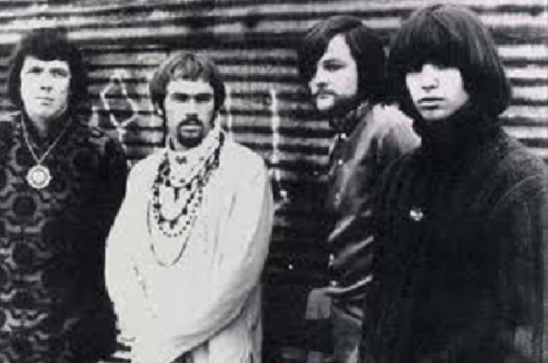 Iron Butterfly - In-A-Gadda-Da-Vida