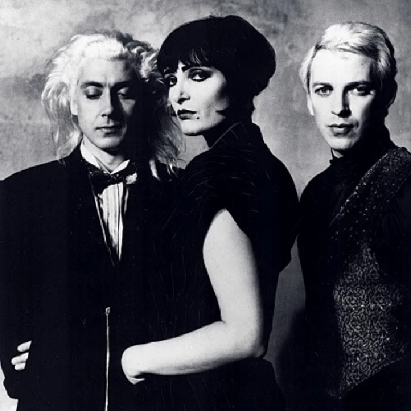 Siouxsie And The Banshees - Siouxsie and the Banshees