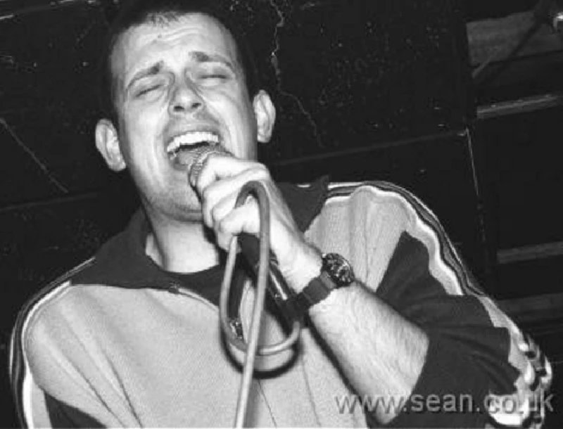 Inspiral Carpets - Interview with Tom Hingley