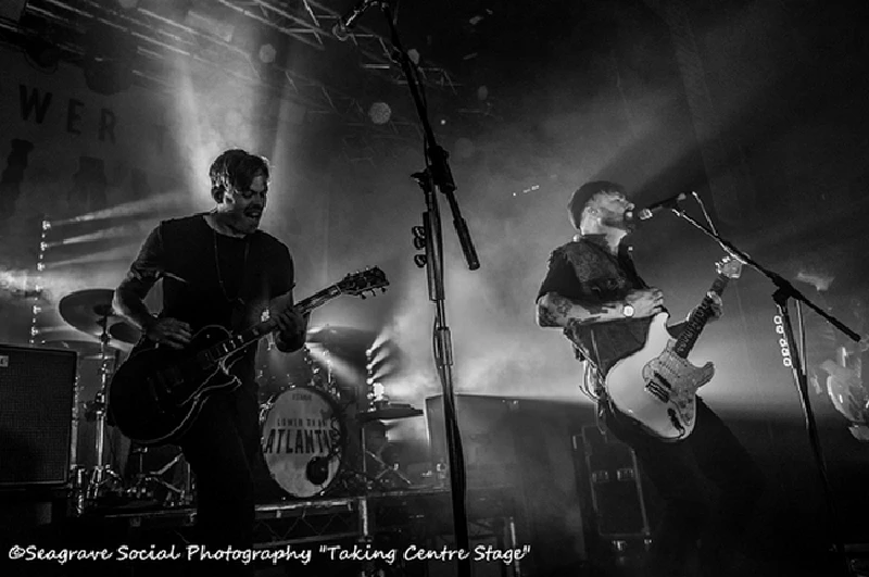 Lower Than Atlantis - Academy 3, Manchester, 14/4/2015