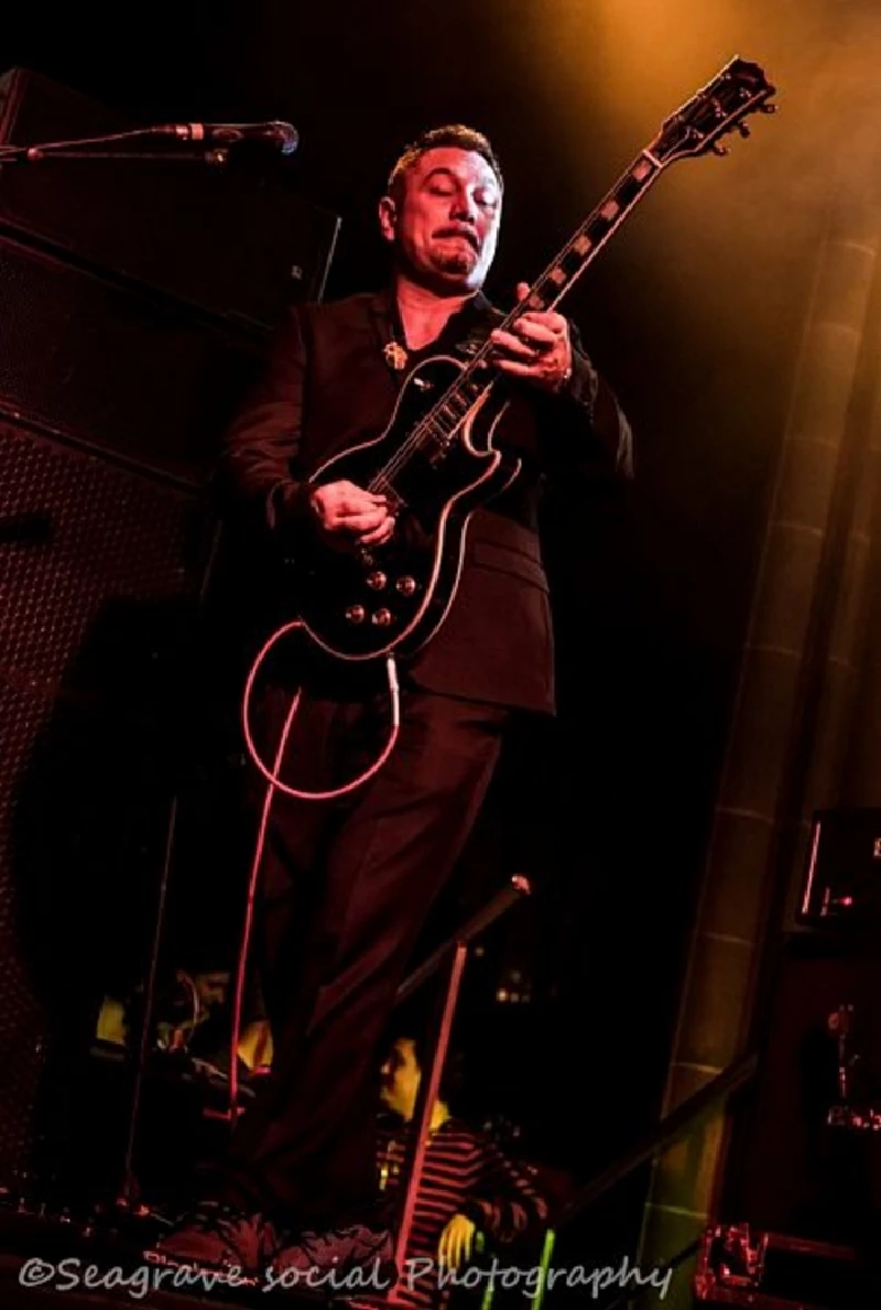 Fun Lovin Criminals - Manchester Cathedral, Manchester, 26/2/2016