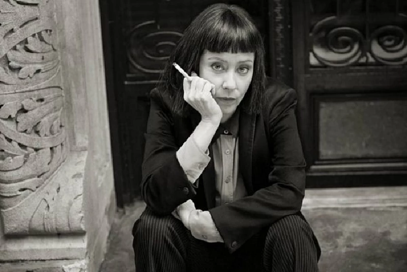 Suzanne Vega - Interview