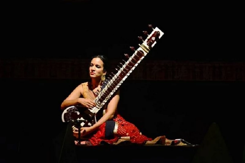 Anoushka Shankar - Symphony Hall, Birmingham, 10/11/2016