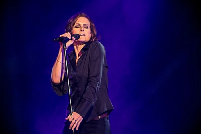 Alison Moyet - Cliffs Pavilion, Southend, 11/11/2017