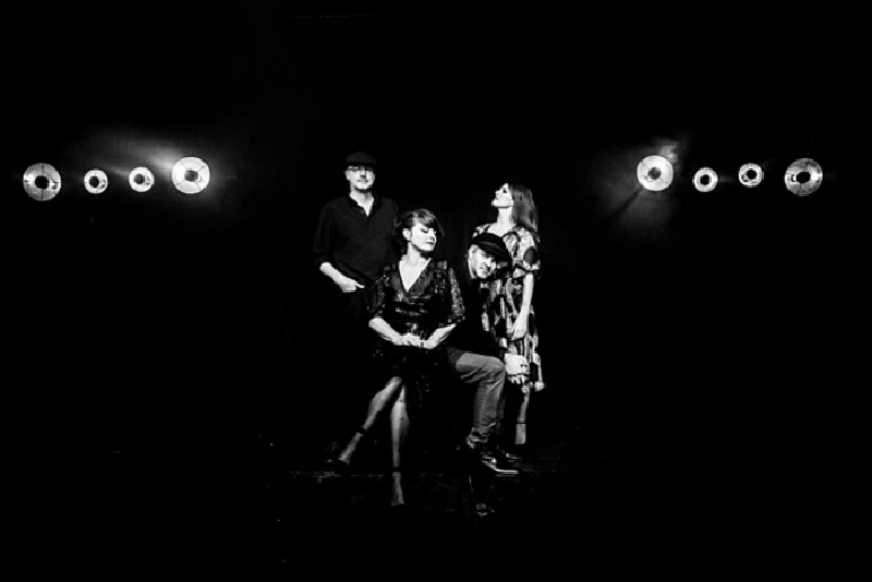 Nouvelle Vague - Interview