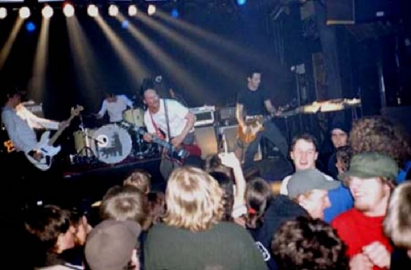 Beatsteaks - Garage, London, 2/4/2004