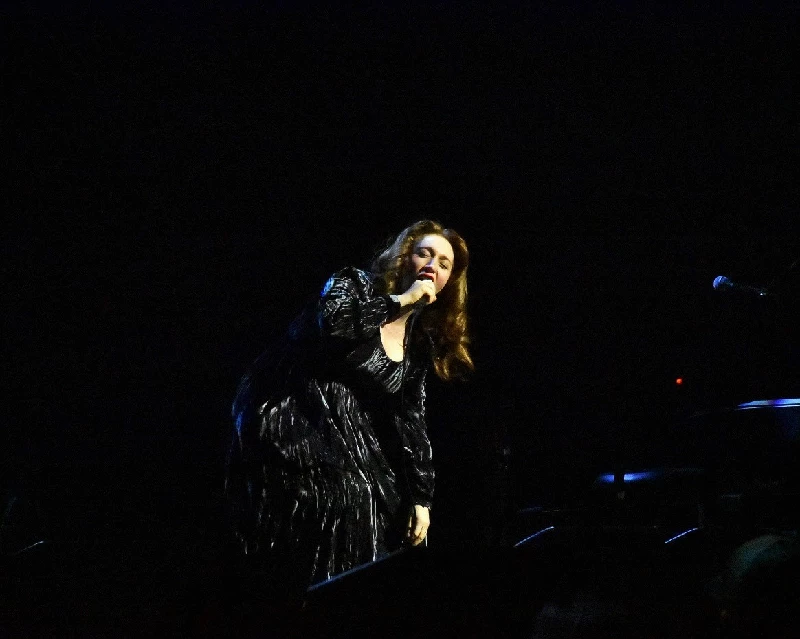 Regina Spektor - Chicago Theater, Chicago, 9/10/2022