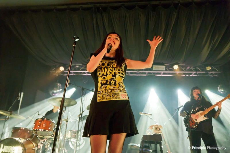 Lauren Mayberry - Photoscapes