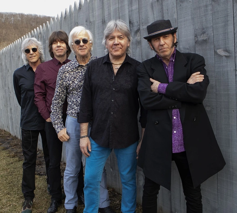 Yardbirds - Interview with Jim McCarty