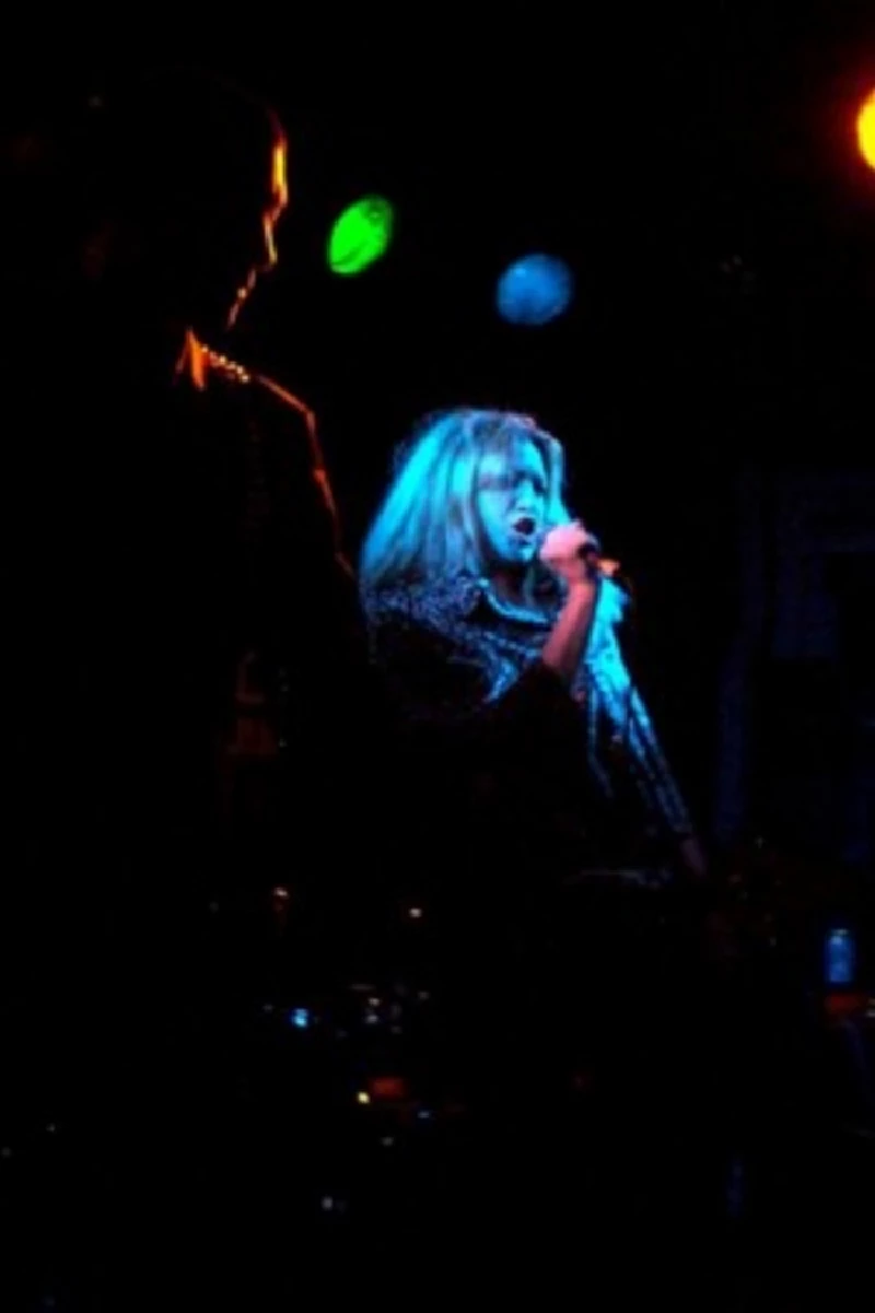 Isa and the Filthy Tongues - Cabaret Voltaire, Edinburgh, 6/2/2010