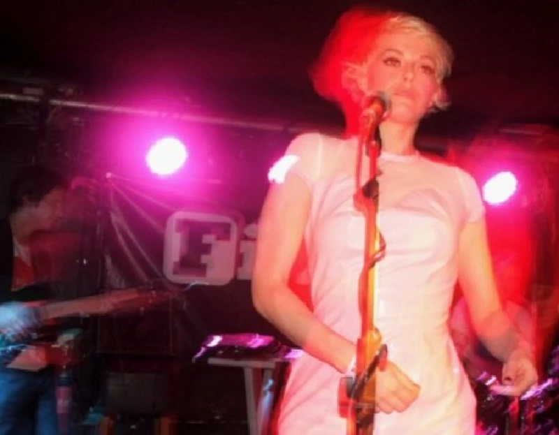 Pipettes - Fibbers, York, 7/5/2010