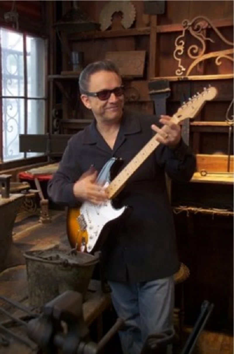 Jimmie Vaughan - Interview