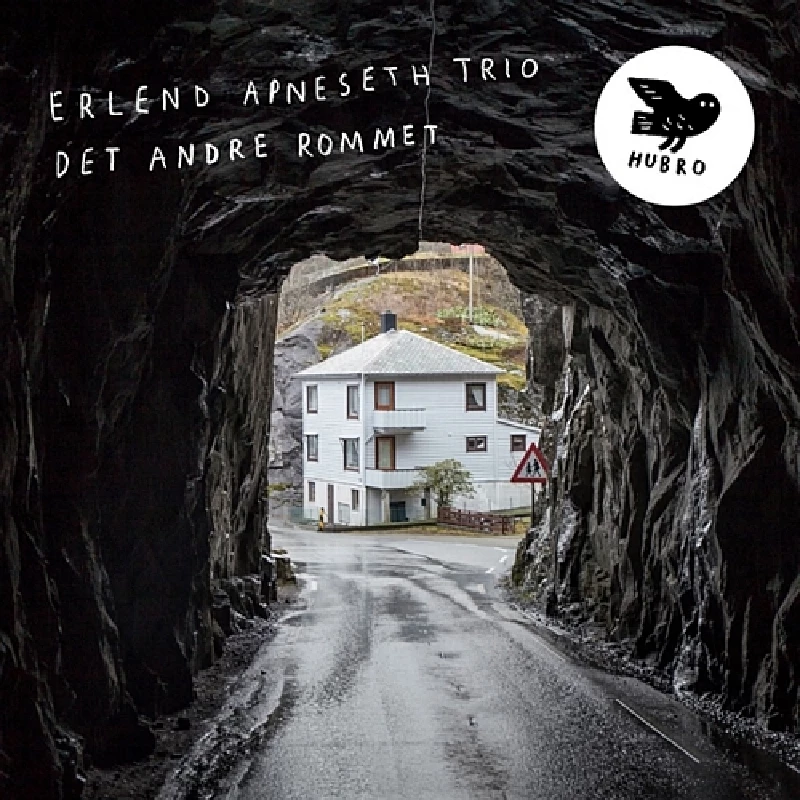 Erlend Apneseth Trio - Det Andre Rommet